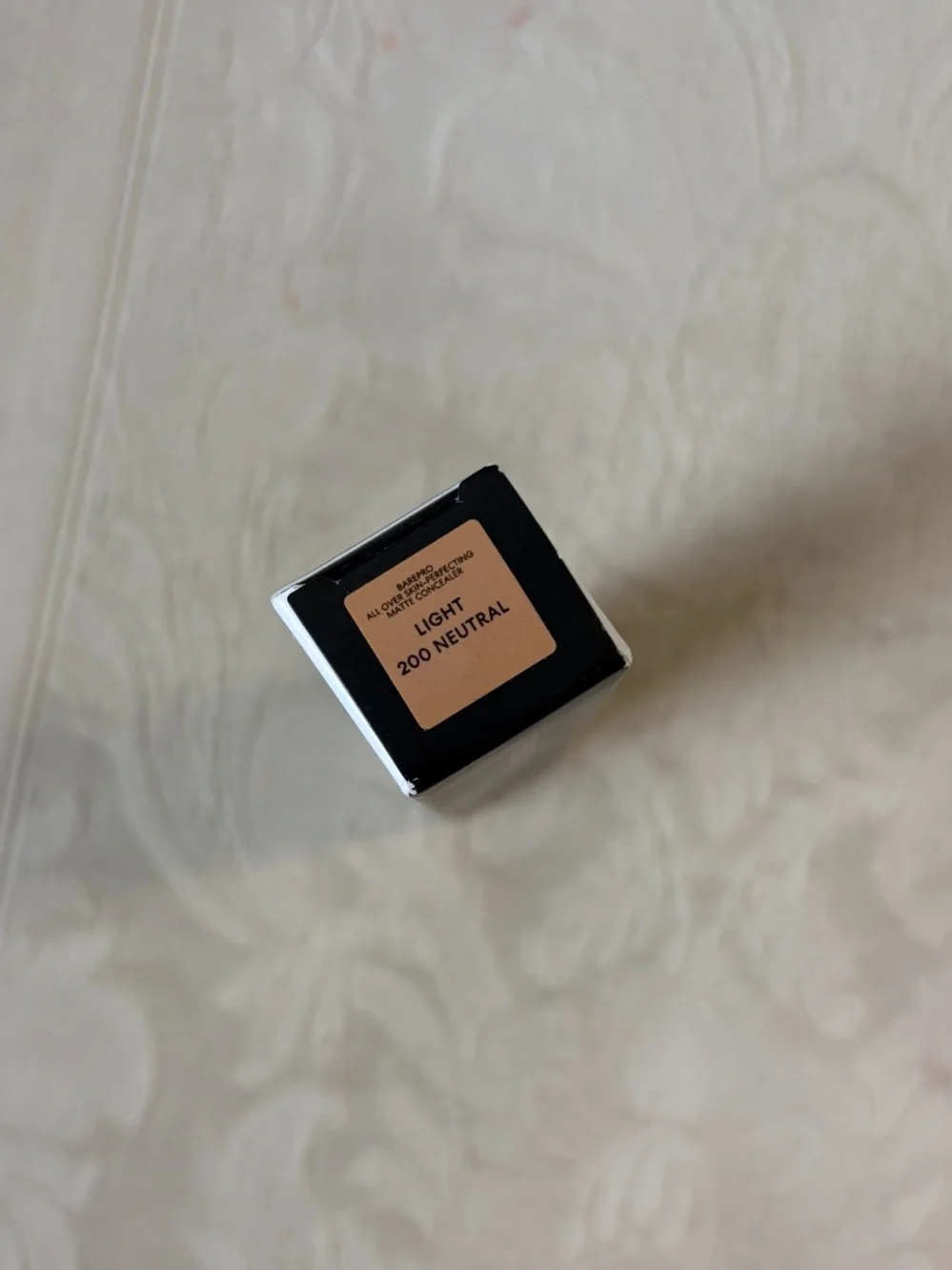 Bareminerals Barepro 16 Hour Matte Concealer in Light Neutral 200 BNIB